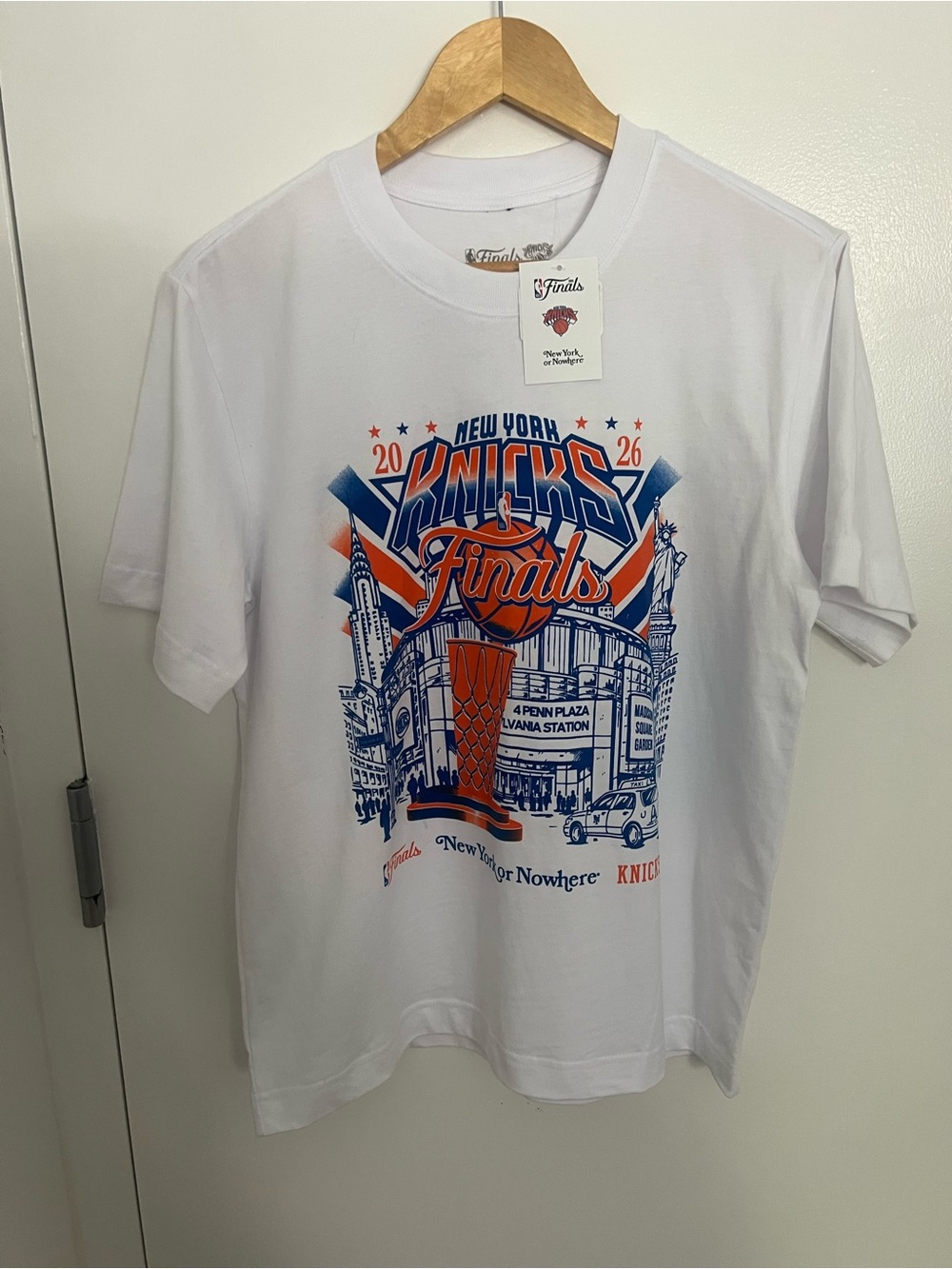 Knicks Finals Graphic Tee - White